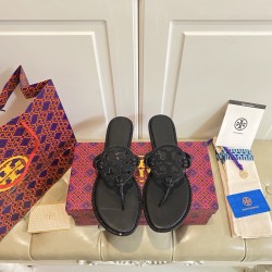 Tory Burch Slippers