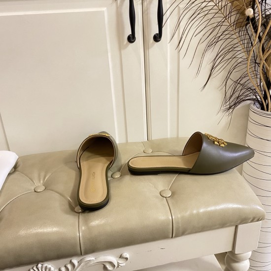 Tory Burch Slippers