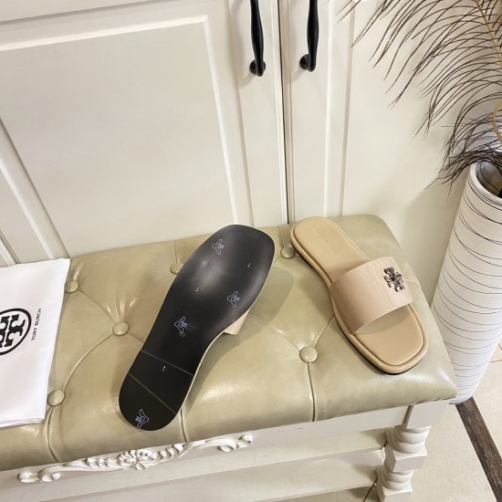 Tory Burch Slippers
