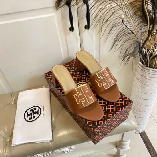 Tory Burch Slippers