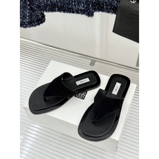 Toteme Slippers