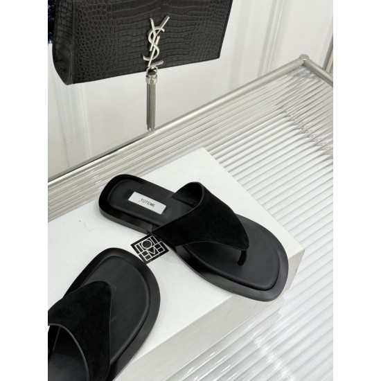 Toteme Slippers