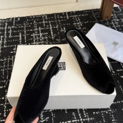 Toteme Slippers