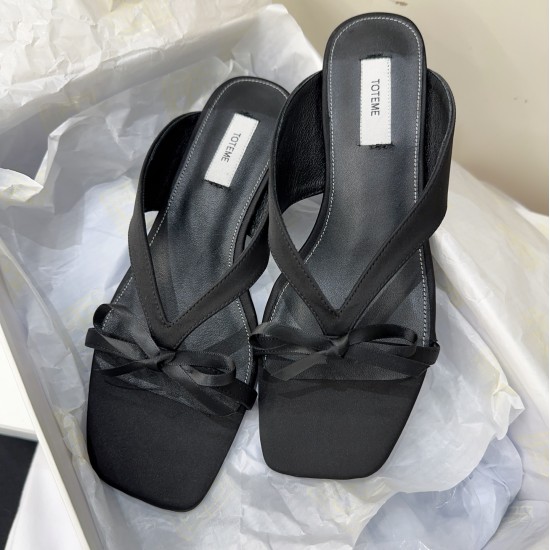 Toteme Slippers
