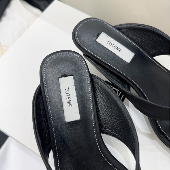 Toteme Slippers