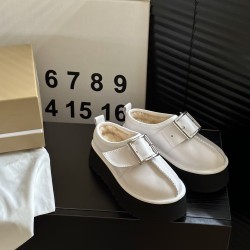 Ugg Shoes Top Quality
Women 35-41