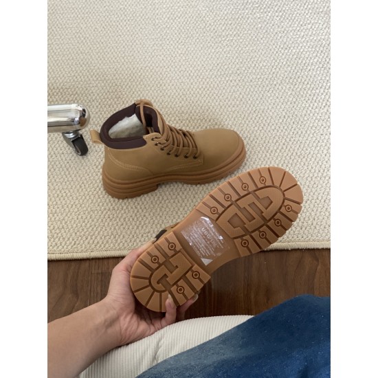 Ugg Shoes Top Quality
Women 35-41