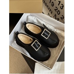 Ugg Shoes Top Quality
Women 35-41