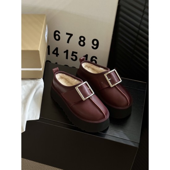 Ugg Shoes Top Quality
Women 35-41
