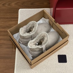 Ugg Shoes Top Quality
Women 35-41