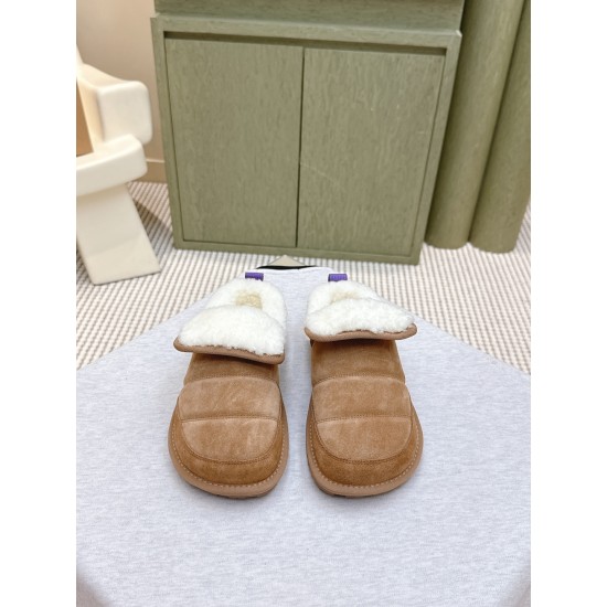 Ugg Slippers