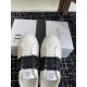 Valentino Shoes Top Quality
Women size 35-41
Men size 39-45