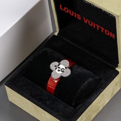 Van Cleef Watches: Top Quality