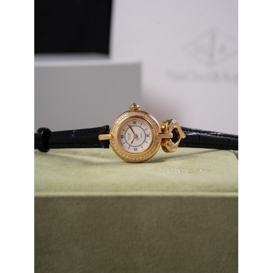 Van Cleef Watches: Top Quality