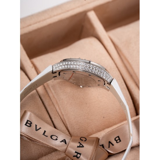 Van Cleef Watch: Top Quality