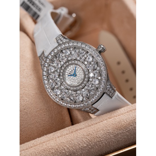 Van Cleef Watch: Top Quality