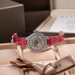 Van Cleef Watch: Top Quality