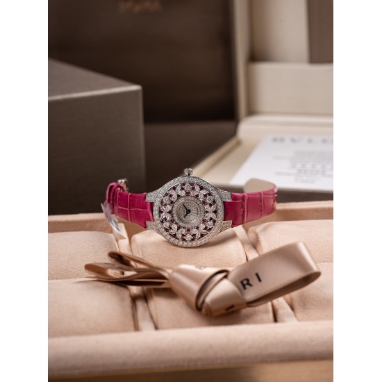 Van Cleef Watch: Top Quality
