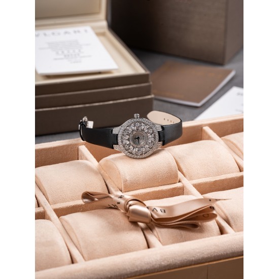 Van Cleef Watch: Top Quality