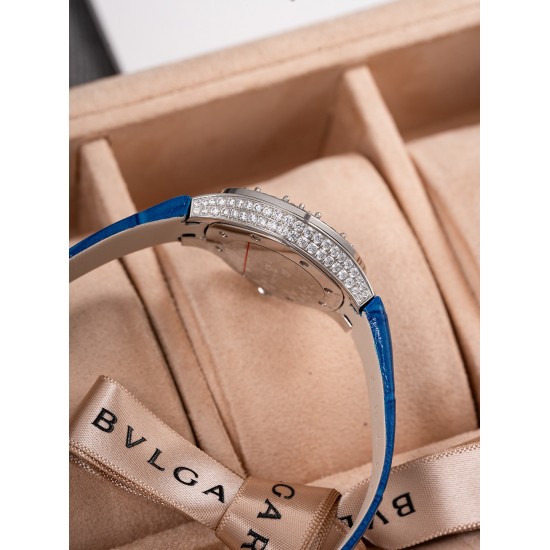 Van Cleef Watch: Top Quality