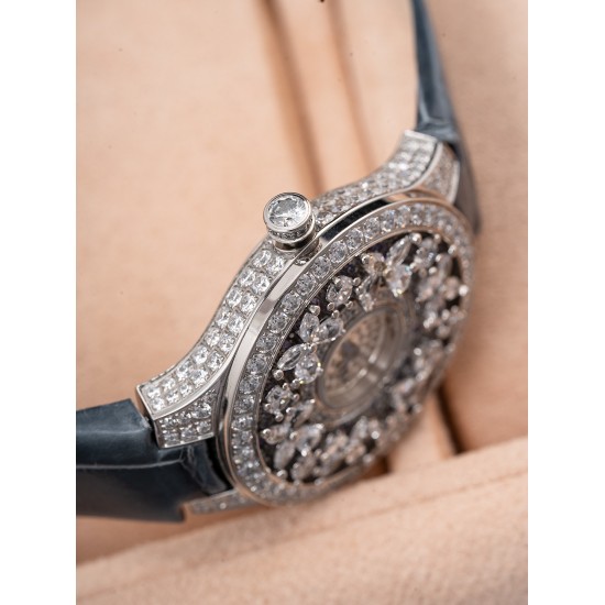 Van Cleef Watch: Top Quality
