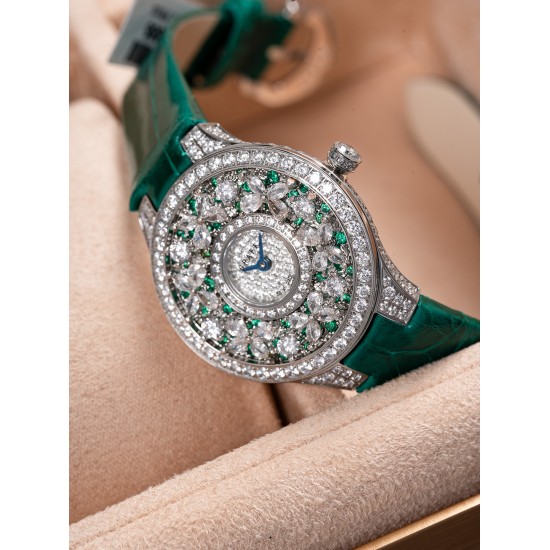 Van Cleef Watch: Top Quality