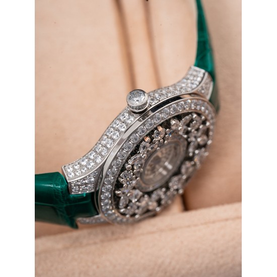 Van Cleef Watch: Top Quality