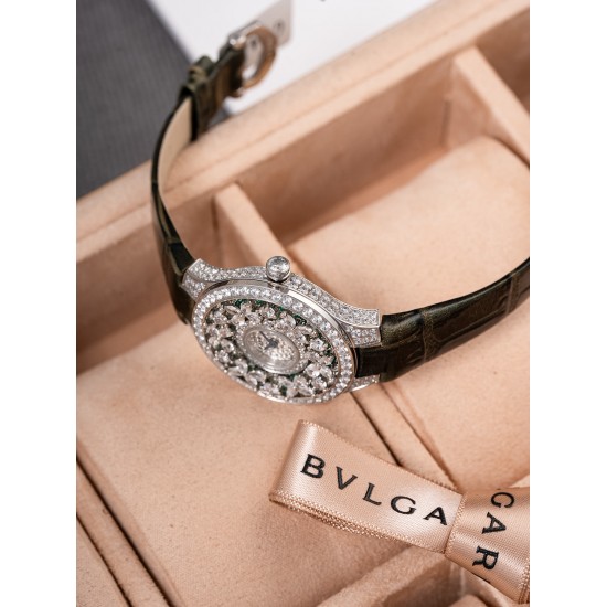Van Cleef Watch: Top Quality