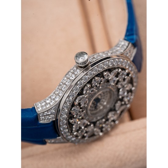 Van Cleef Watch: Top Quality