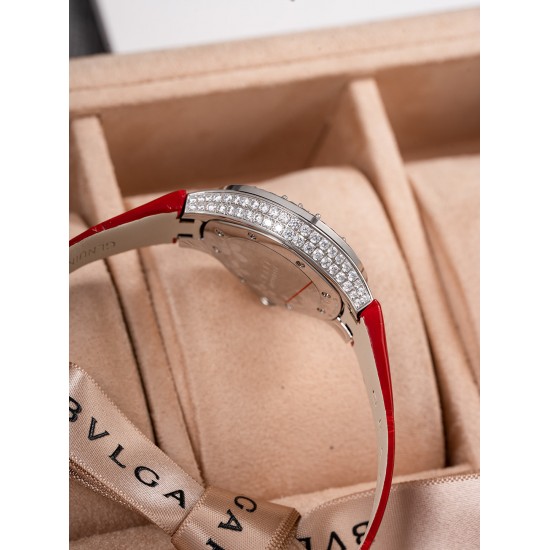 Van Cleef Watch: Top Quality