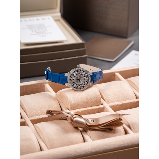 Van Cleef Watch: Top Quality