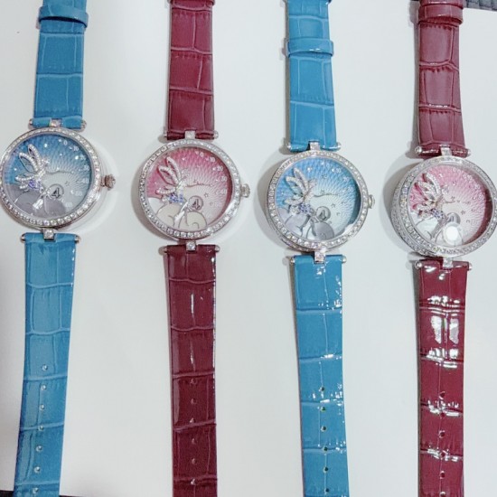 Van Cleef Watch: Top Quality