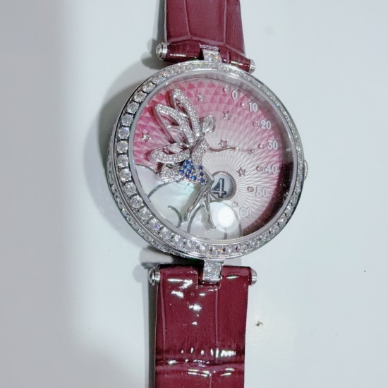 Van Cleef Watch: Top Quality