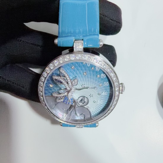 Van Cleef Watch: Top Quality