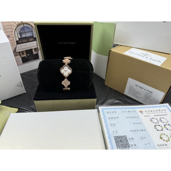 Van Cleef Watch: Top Quality