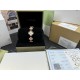 Van Cleef Watch: Top Quality