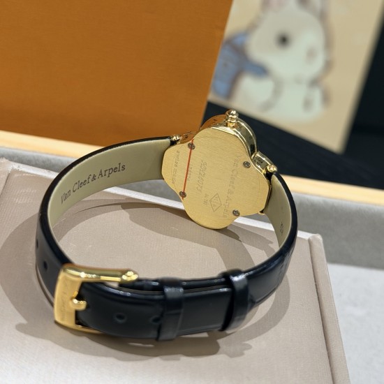 Van Cleef Watches: Top Quality