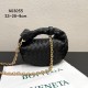 340, BV⛓️ new chain jodie for fall/winter.
Bottega Venetal's Mini Jodie! is definitely one of the hottest it-bags in recent years.
Coinciding with the popular crescent-shaped crescent moon bag makes this full and rounded handbag more popular at the same t
