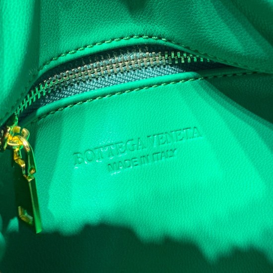 Matching box, Jodie mini knotted diamond bag - 7 colors shipped!
Bling bling~~'s sweet and spicy, thumping 