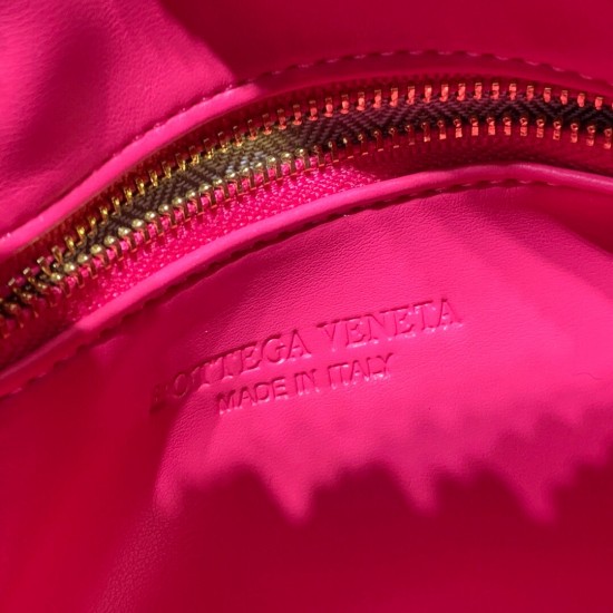 Matching box, Jodie mini knotted diamond bag - 7 colors shipped!
Bling bling~~'s sweet and spicy, thumping 