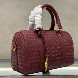 B new dual-purpose pillow bag versatile fashion models
  Model No.: 9902#
  Size: 25x12.5x16cm