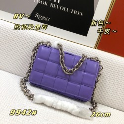 2020 fall and winter newest single product padded cassette chain pillow bag sunny orange 