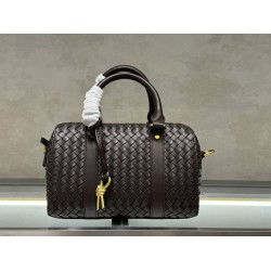 B new dual-purpose pillow bag versatile fashion models
  Model No.: 9902#
  Size: 25x12.5x16cm