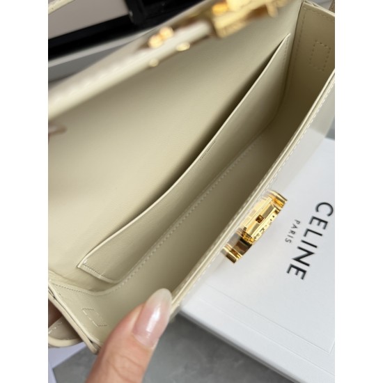 360 Triumph underarm bag milkshake white classic style versatile king hardware using the pair of zp real thick gold plating technology head layer calfskin shaping while maintaining the feel with the picture package size 2051154cm