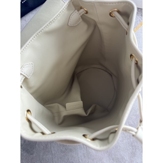 420 Arc de Triomphe backpack milkshake white stars interpretation of the new BONNIE small shoulders backpack charm super small and cute body exquisite and practical iconic for the Arc de Triomphe logo Add a sense of high class bag with a full set of packa