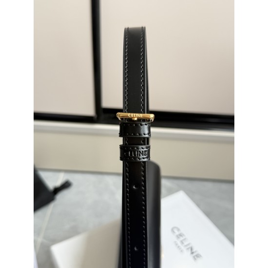 360 Triumph Armpit Bag Black Classic Style Versatile King Hardware using the pair of zp real thick gold plating technology head layer calfskin leather shaping while maintaining the feel with the picture package size 2051154cm