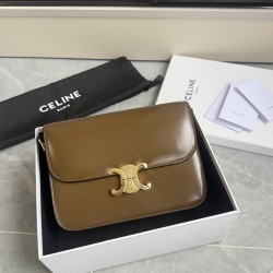 Genuine gold triumphal arch large caramel retro classic models hardware using the pair of zp real thick gold plating technology customized calfskin material texture full of points low-key luxury retro style closed eyes into how can not be wrong choice of 