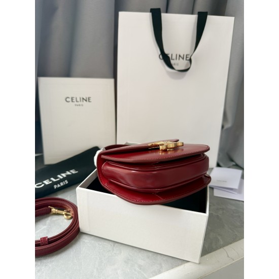 380 Arc de Triomphe Tote Saddle Bag Big Red Mini Tote Hardware using pairs of zp real thick gold plating technology customized pairs of version of cowhide leather playful and cute mini small bag with box packaging size 1551155cm