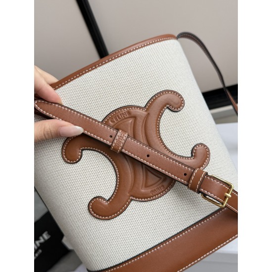360 cuir bucket bag canvas Arc de Triomphe embossed full leather crossbody bucket understated simplicity casual small style belongs to the more you look the more you like the model of classic cowhide texture superb with the picture package size 222413cm