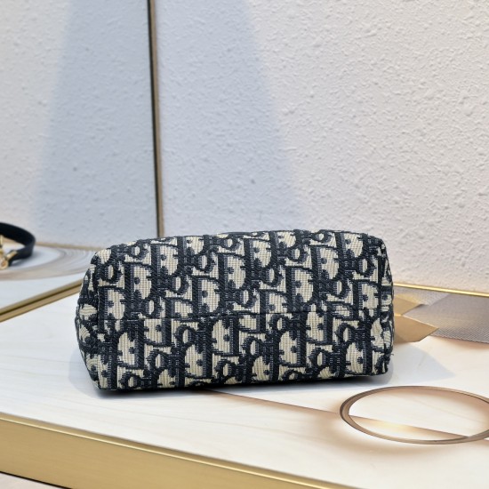 210 This Dior Jolie Top Handle Mini Chain Bag from the Early Spring 2016 Ready-to-Wear collection is an elegant and sophisticated design crafted in creamy white sheepskin leather with a rattan check flap embellished with a gold-tone metal CD logo and whit